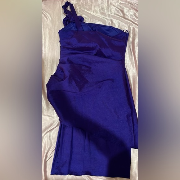 David Bridal Dress, only worn once - Picture 2 of 4